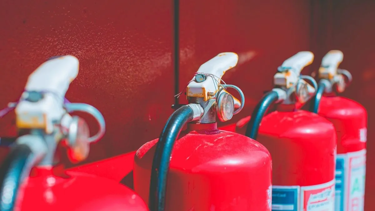 Types of Fire Extinguisher on Ships & Fire Classes