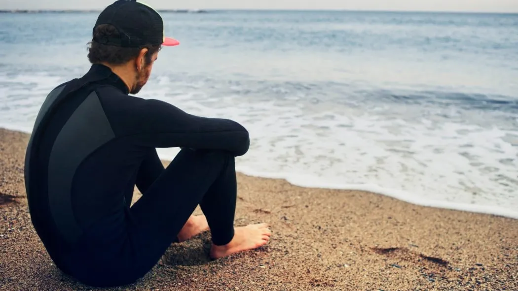 The Psychology of Long-Term Sea Voyages: Coping with Isolation and Stress